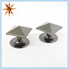 Fashion Leathercraft Pyramid Rivets And Studs Supplier