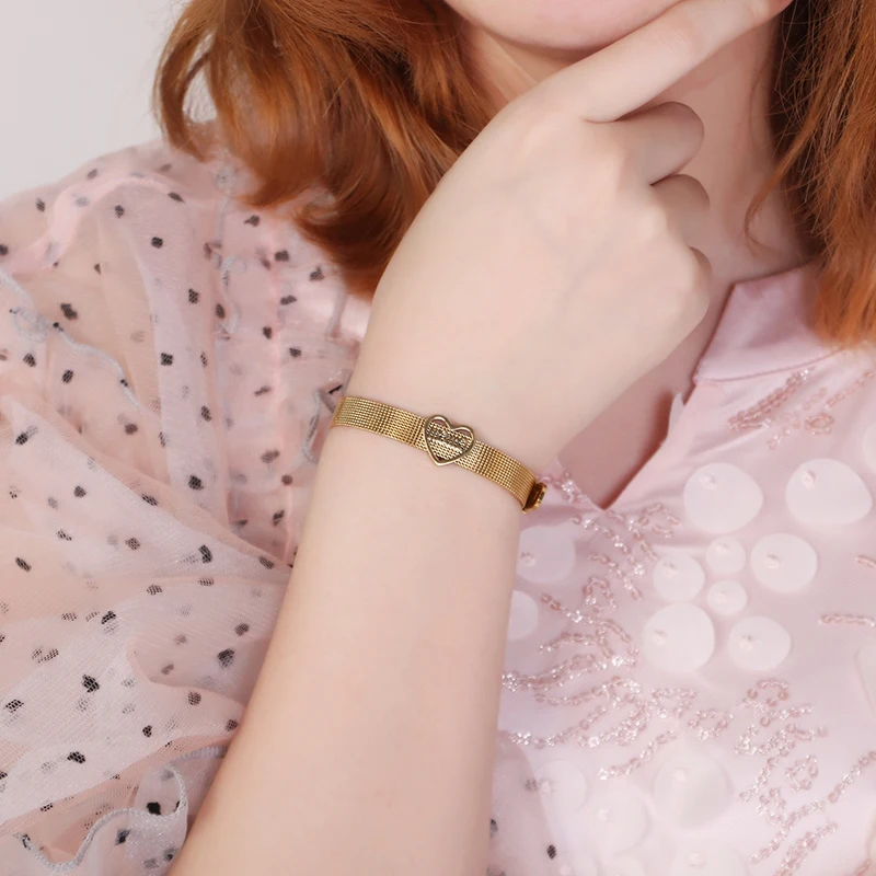 Personalized China Jewelry Manufacturer Qualified Brand New Dubai Style Bracelet Giftsware For Mother