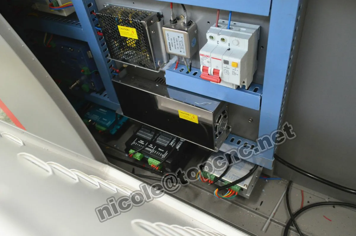 Most popular 1390 CO2 laser engraving machine for metal cutting