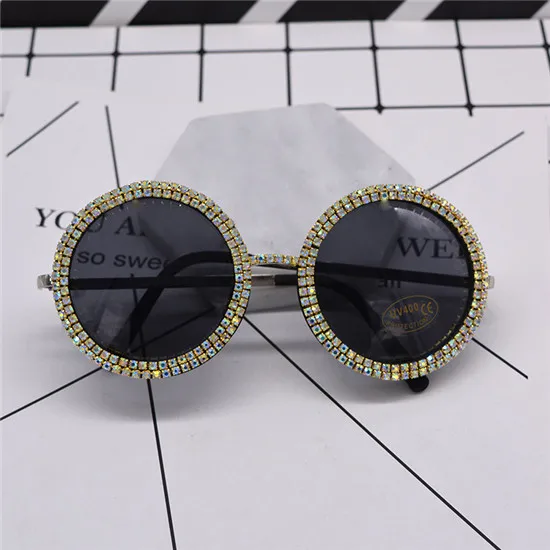 

Golden Carved Full Rhinestone Sunglasses Retro Round Exaggerated Sunglasses