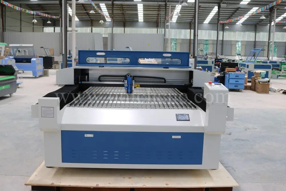 UNICH 1300*2500mm sheet metal laser cutting machine