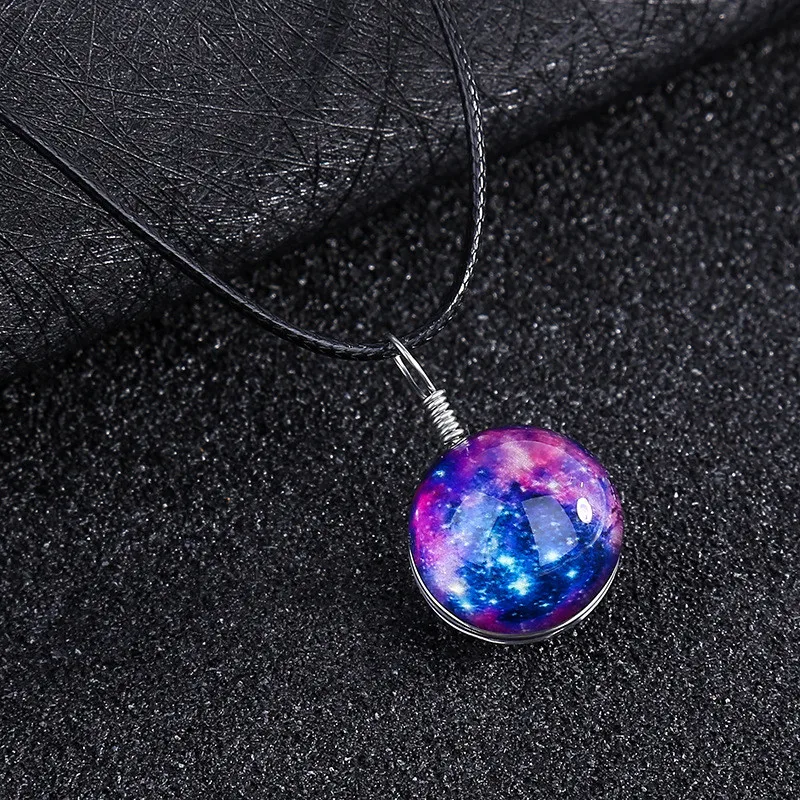 

Top Quality Hot Sale Noctilucent Dream Catcher Crystal Solar System Crystal Ball Glass Ball For Couple Necklace Gift, Customize