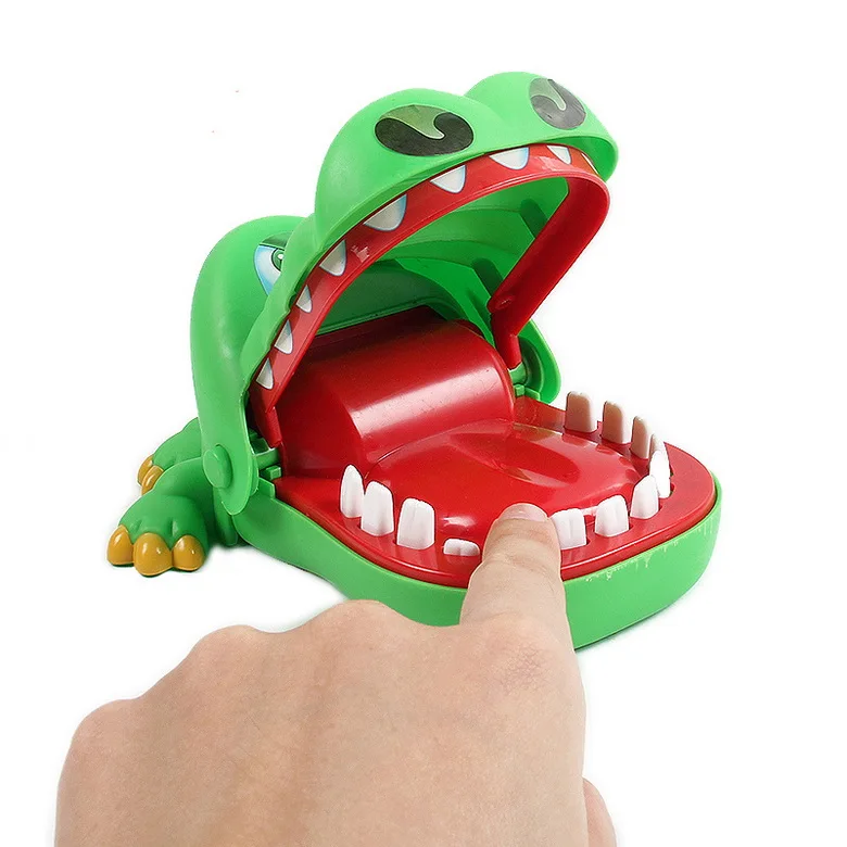 Large Crocodile Mouth Bite Finger Game Toys Funny Shark Bulldog Dentist Bite Finger Game Joke Toy for Kids Family Prank.jpg
