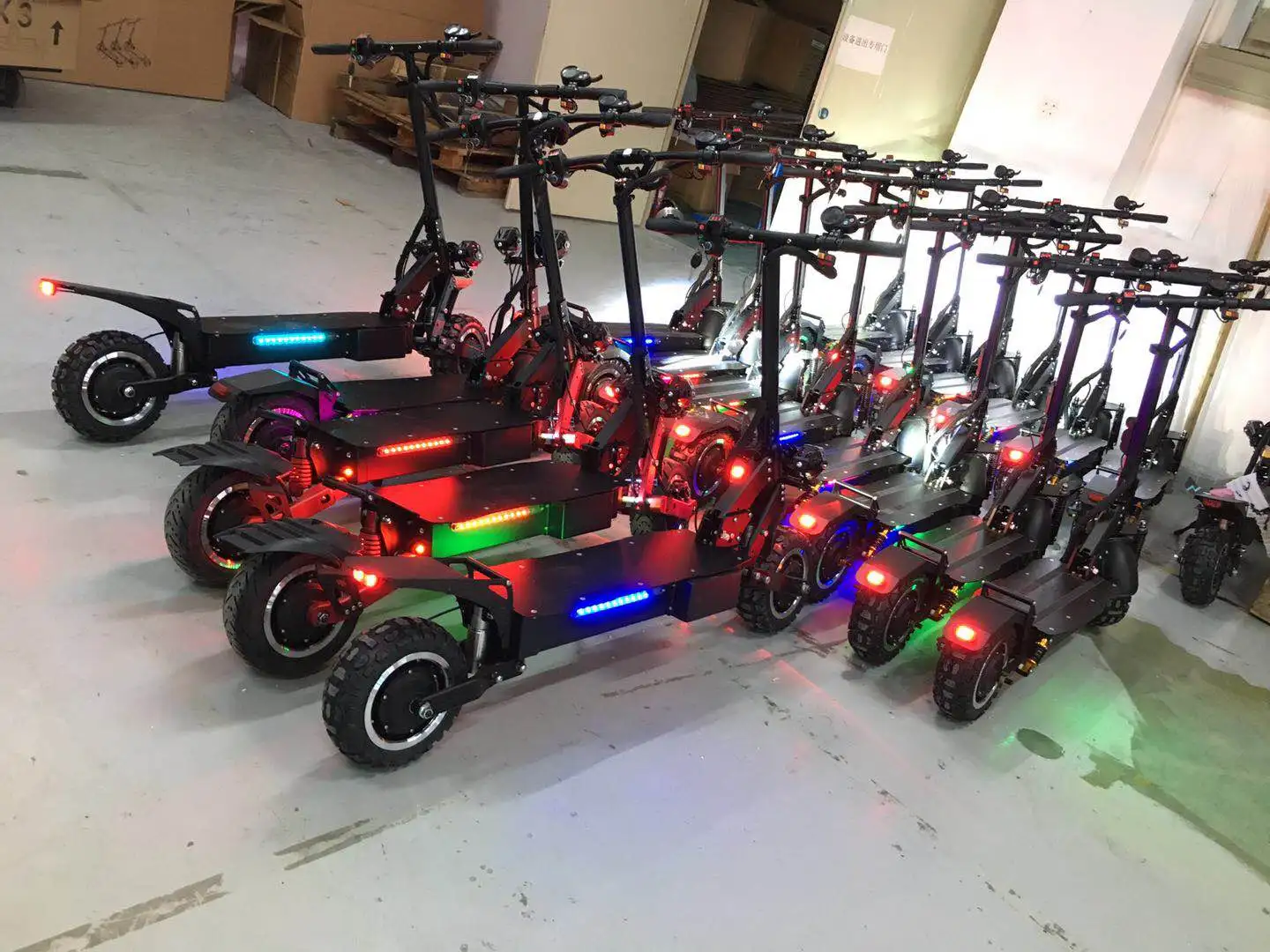 DOKMA electric scooter 2000w off road two motor e scooter with seat