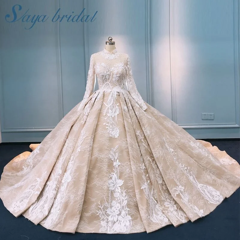 

2020 New Design Long Sleeves Wedding Dress Style Bride Ball Gown Shin Beads Crystal Lace Gown, Champagne