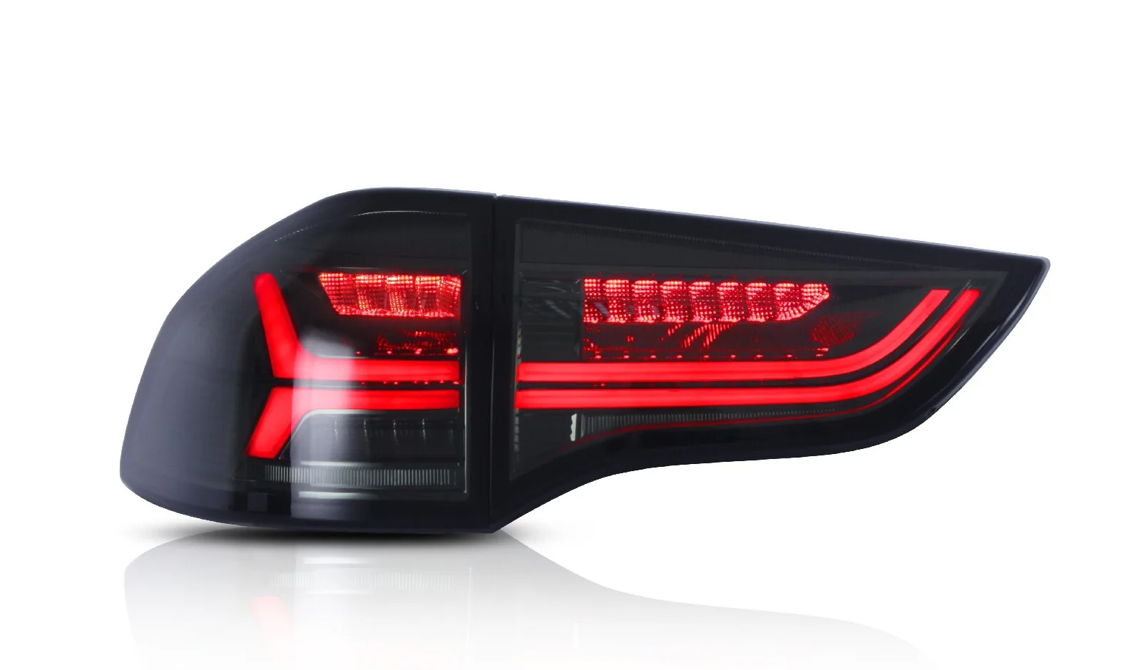 VLAND manufacturer for car taillight for Pajero 2011-2018 tail lamp plug and play with moving signal for Montero rear lamp