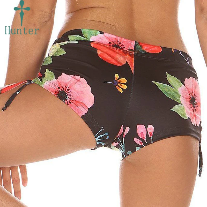 

Low MOQ new arrival Pole Dance Shorts Panties Summer Women Floral Print Shorts