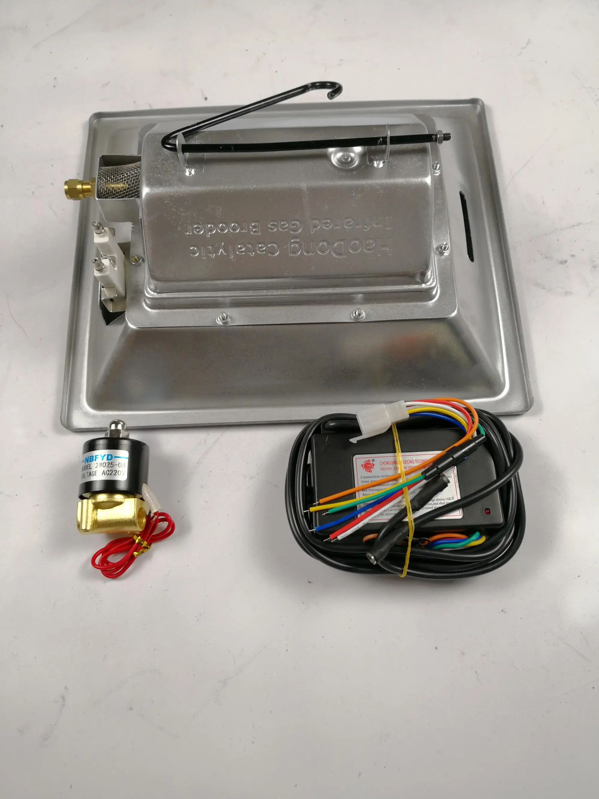 Energysaving Gas Brooder/heating Panel For Chicks Thd2608 Buy Gas