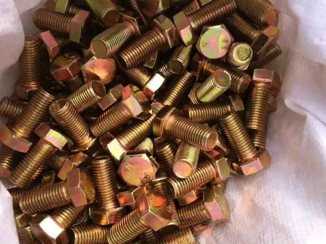 
China Bolt nut and washer M6 x 40 