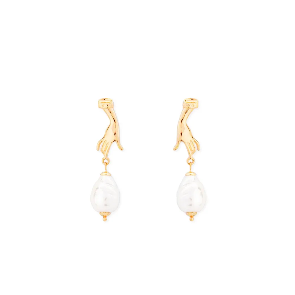 

Fashion Wholesale Gold Plated Zinc Alloy Earrings Hand Shape Pearl Drop Earring (KER310P), Same as the picture