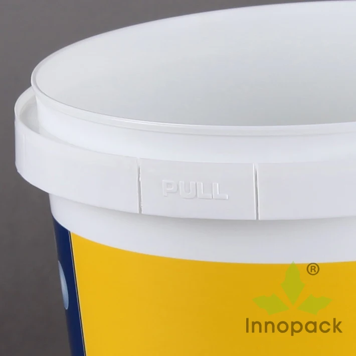 1 Gallon Plastic Pails With Snap On Lids,Easily Open Top Plastic Bucket