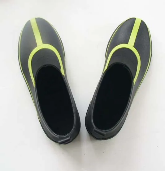 
new style comfortable neoprene garden boots can be customized 