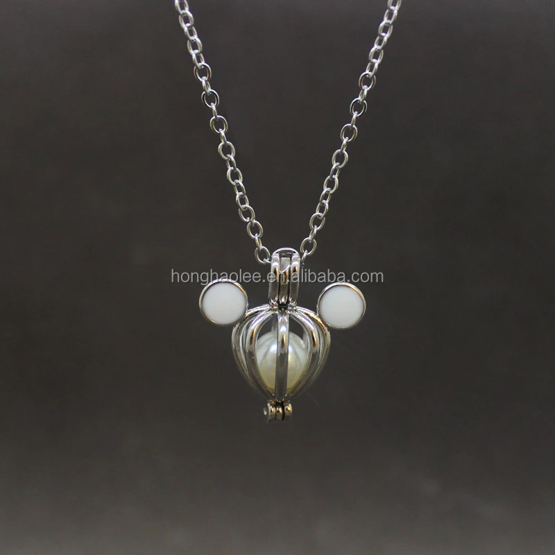 

Cute big ears rat pendant chain chain gold / silver natural freshwater pearl 2017 hot fashion jewelry ladies necklace gift