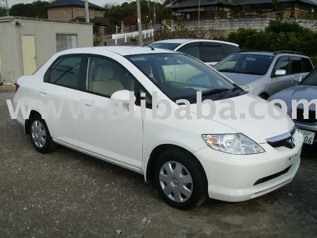 HONDA-FIT-ARIA-2003.jpg