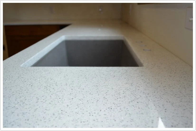 Fabricated Epoxy Resin Quartz Kitchen Countertop,Crystal White Quartz