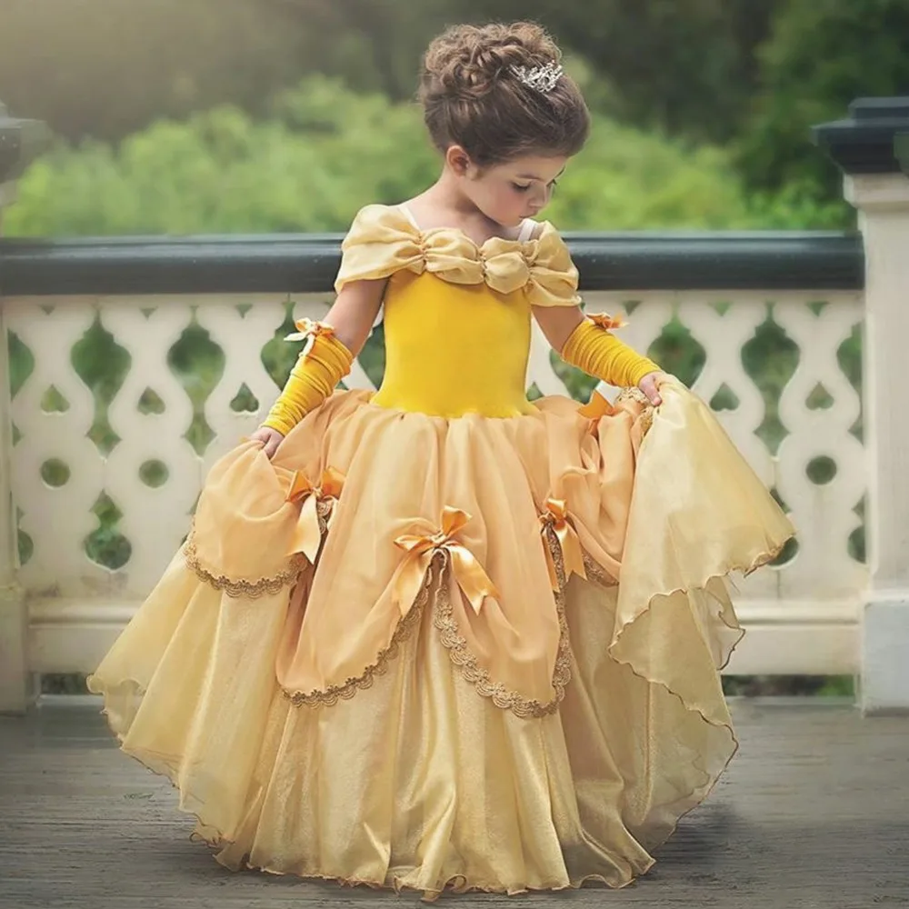 vestido de princesa amarelo