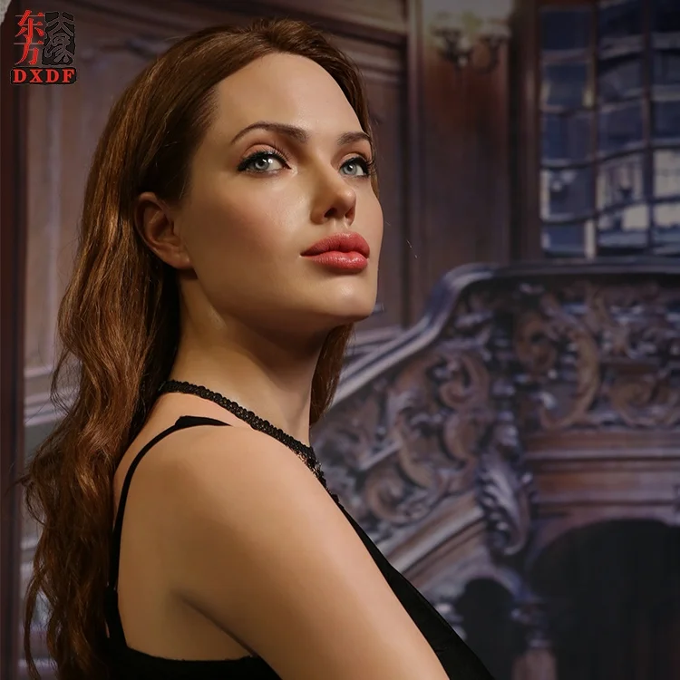 

Animation Hollywood Star Silicone Wax Figure Sculpture for Angelina Jolie