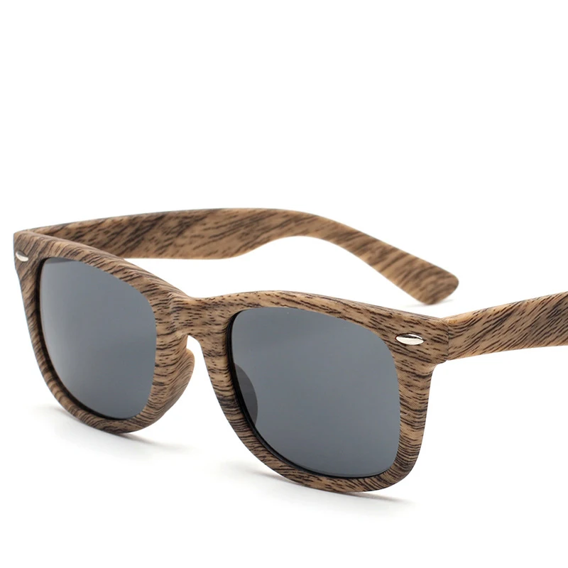 

2017 New Retro Bamboo Sunglasses Men Wooden glasses Men Brand Designer Fashion Square Sport Outdoor Wood Sun Glasses