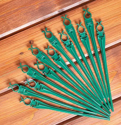 7.5'' 7.5 inches Commercial Grade outdoor c7 lights rope lights green ground stake