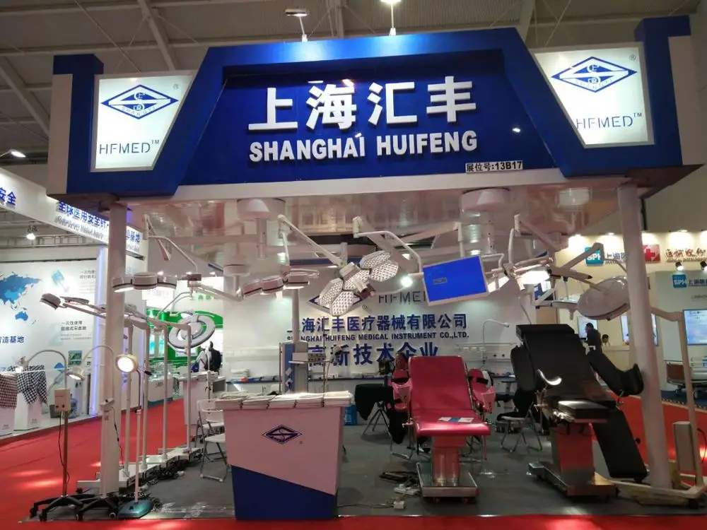 
100000 lux Ceiling Surgery medical equipment operating lamp 