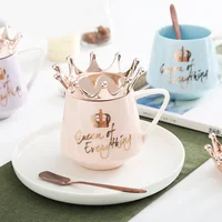 

UCHOME Creative Ceramic Crown Mug Porcelain Coffee Mug with Lid