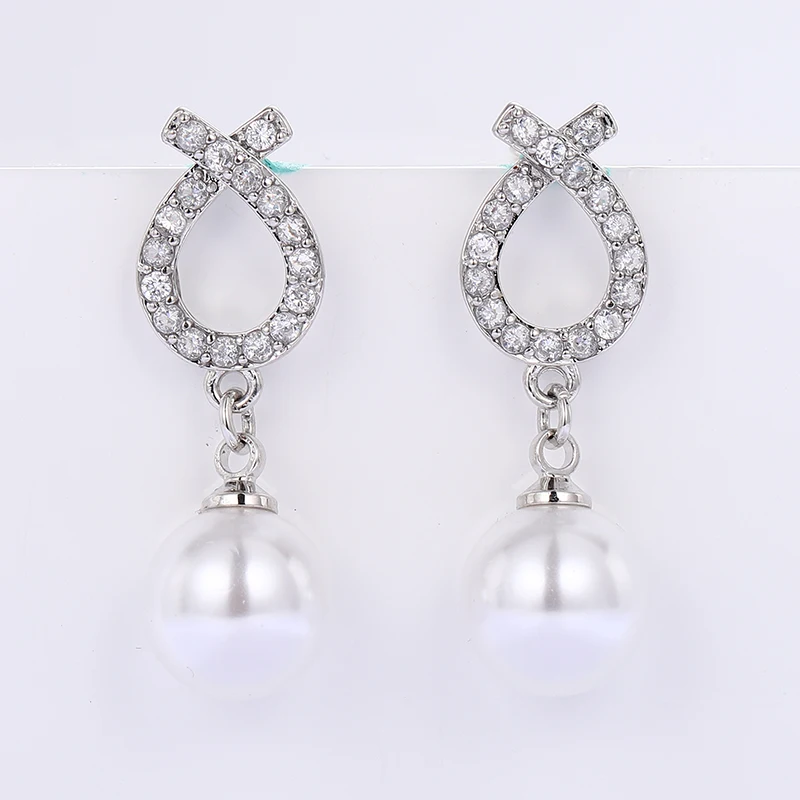 

Lateefah 2019 Hot Sale Geometric Earrings Zircon Earrings Pearl Earrings For women