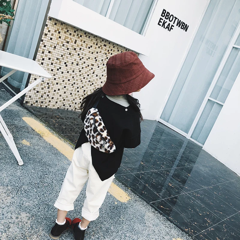 
Leopard Print Furry Small Waist Bag Kids Fanny Pack wholesale 