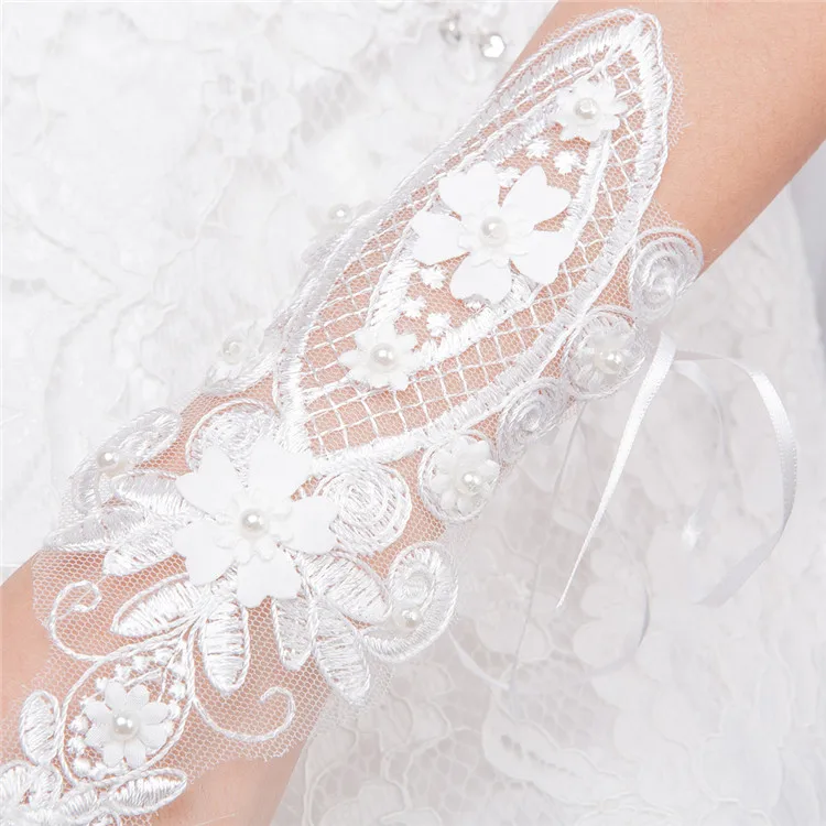 bridal gloves (2).jpg
