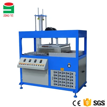 Plastic Vacuum Forming Machine Making 