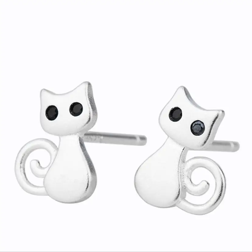 Stylish and simple kitten ear