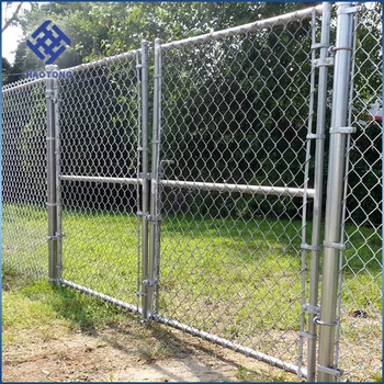 Black Vinyl Coated Chain Link Fence Round Post Black Vinyl Coated Chain Link Fence Round Post