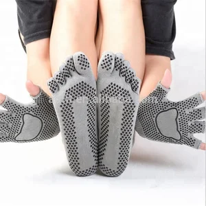 Yoga Socks and Gloves Ballet, Barre, Dance Use for Women(One Pair Socks and Gloves)