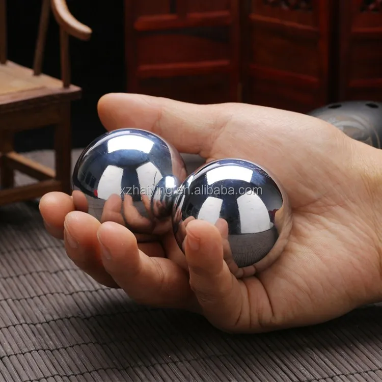 New Cold Stainless Steel Ball Stress Relief Hand Palm Hold Silver Tone