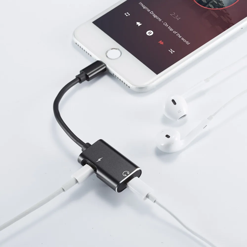 Hot Product Audio Splitter Headphone And Charger For Iphone X/7plus/7/8
