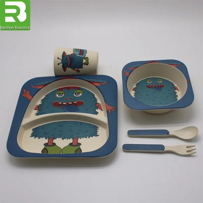 
3 compartment children dinner use biodegradable plastic plate with fork and spoon 