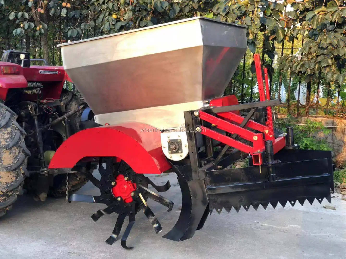 2fj130 Tractor Mounted Ditch & Fertilizer Applicator Buy Ditching