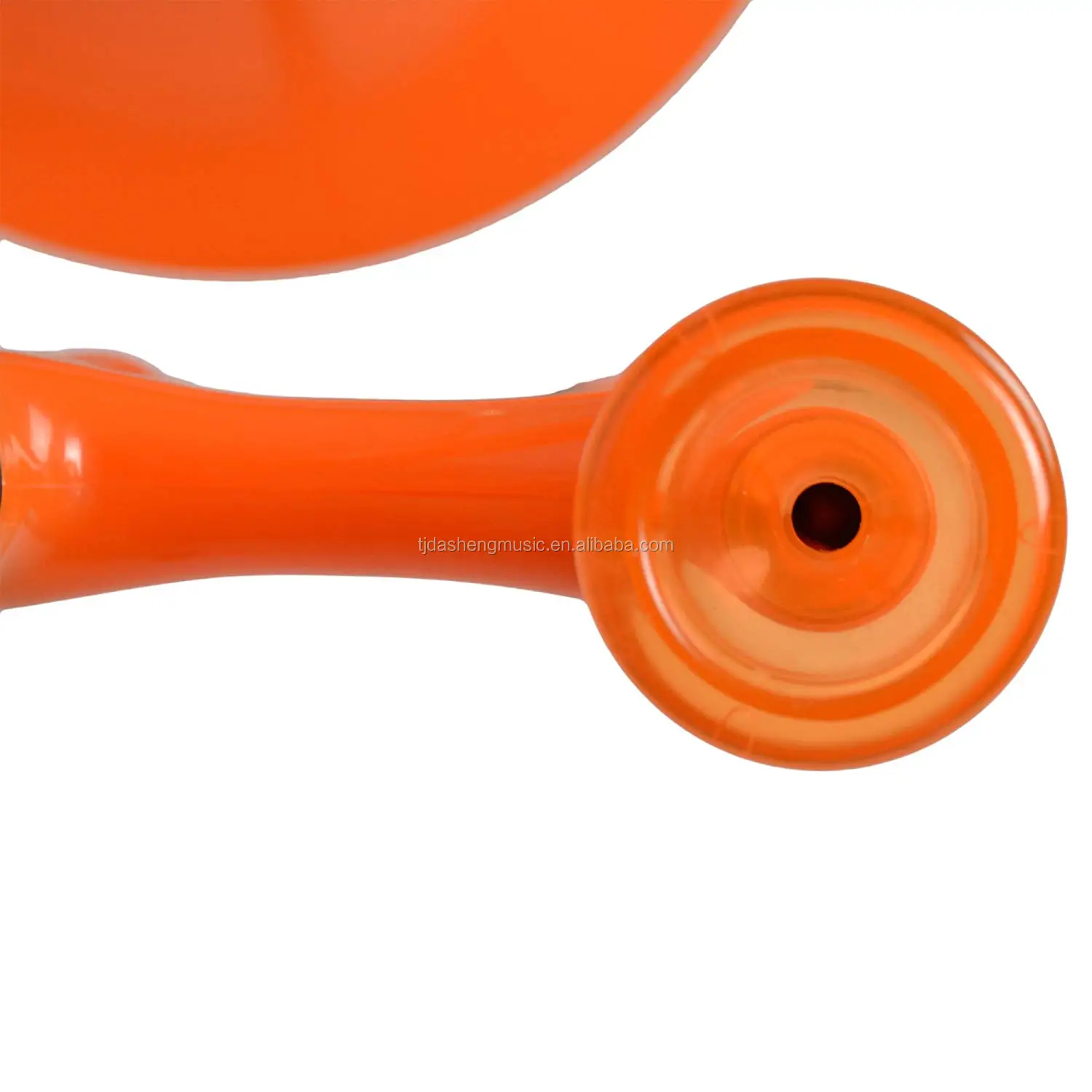 plastic trumpet (3).jpg