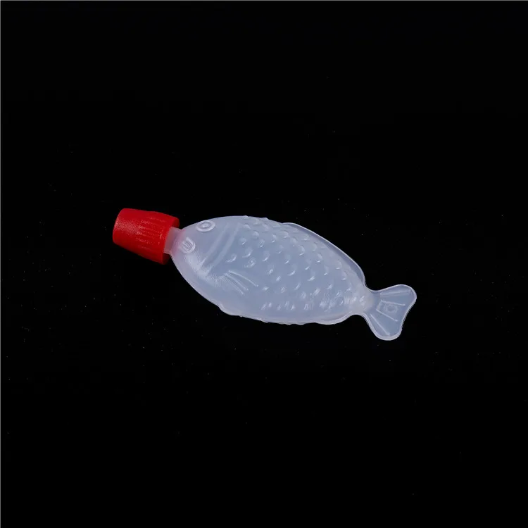 XIDAJIE 4ML Disposable Sauce Bottle Fish Shape Mini Vinegar Soy Sauce Bottle for Kitchen Lunch Box 50Pcs