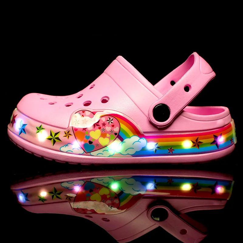 
Dropship New Design 2020 Fashion Children Summer Slippers Flat Jelly LED Shoes Kids Sandals with Light for Boys and Girls 