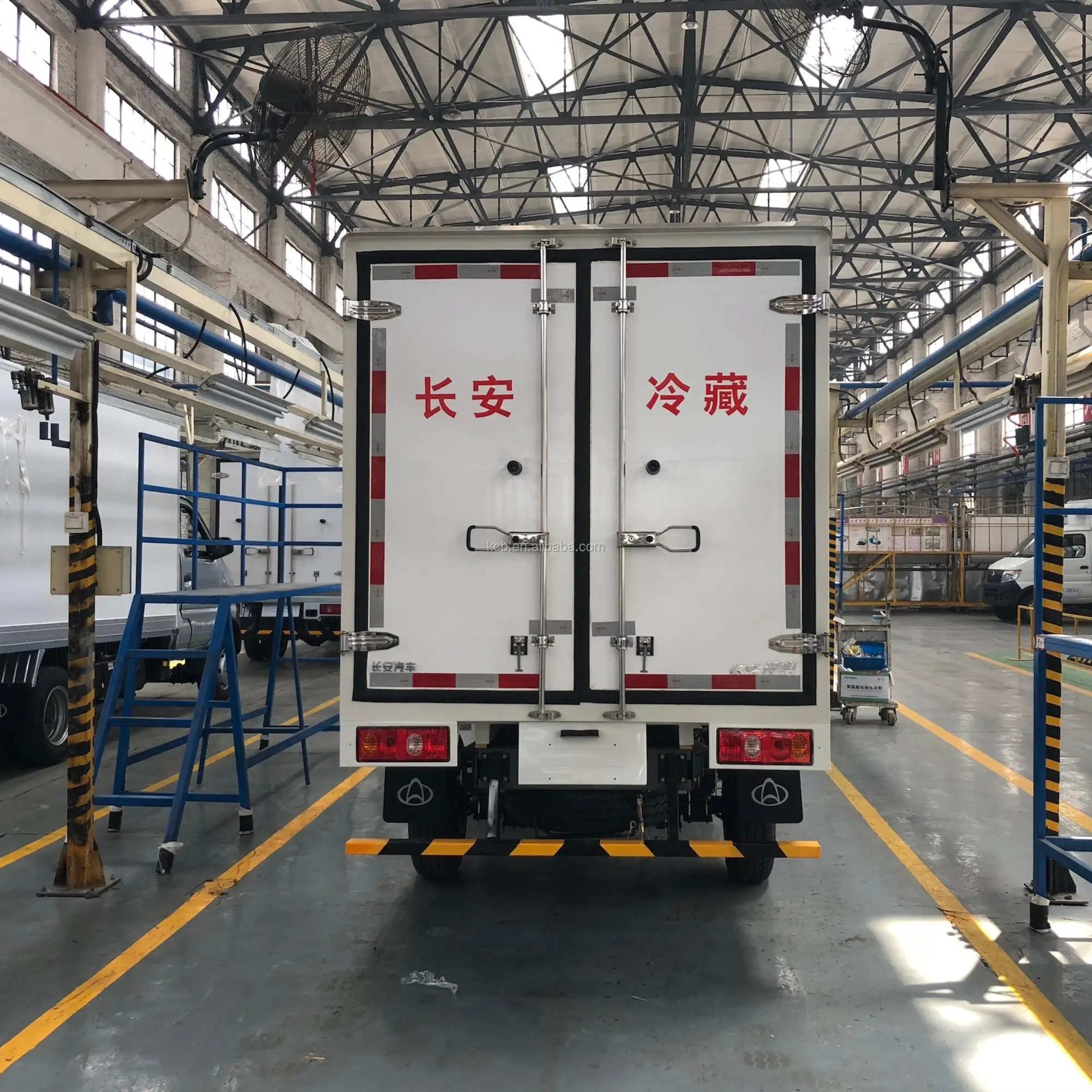 2 Ton Freezer Refrigerated Truck Buy 2 Ton Freezer Refrigerated Truck