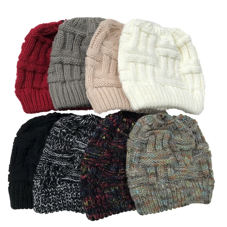 
High Quality Customizable Bamboo-weaving Art Women Ponytail Beanie Warm Winter Striped Knitted Hat 