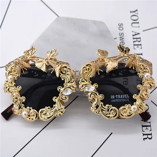 

2018 Carved Openwork Glasses Butterfly Rhinestone Gold Women Sunglasses