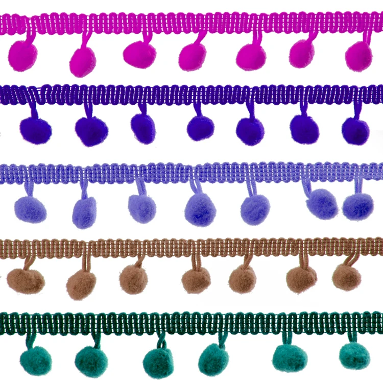 pom pom ball 02-7