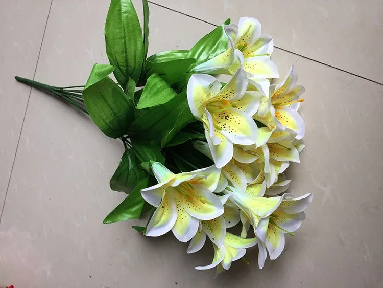 Quality Artificial Potted Lily Factory Wholesale Artificial Easter Lily