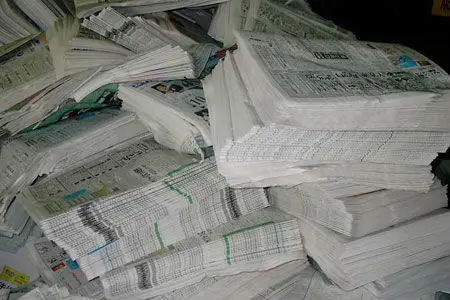 China provides the high quality low price 100% wood pulp newsprint