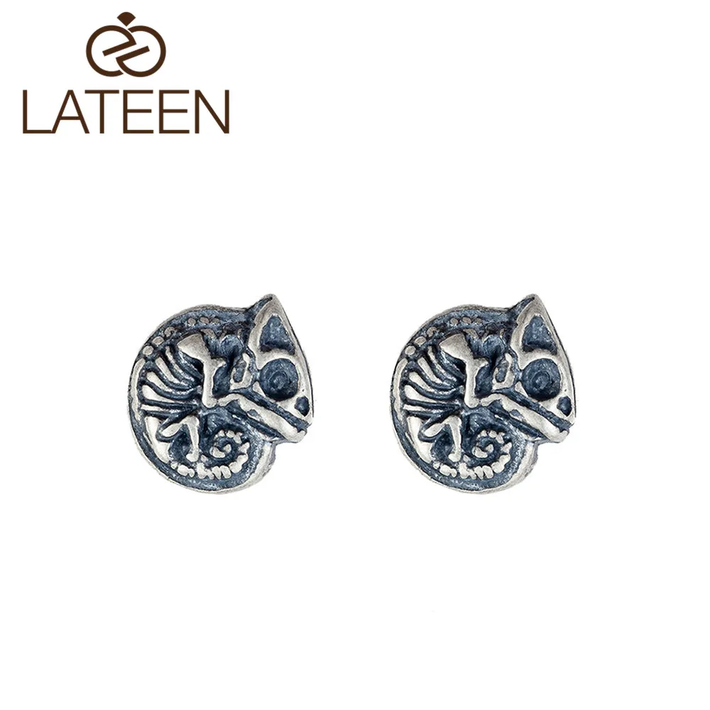

S925 Sterling silver chameleon fashion personality skull earrings