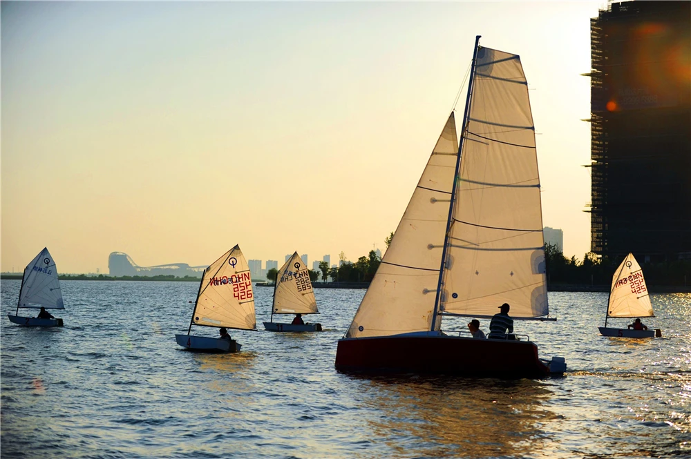 
5M Small Boats Inflatable Sailing Boat China 