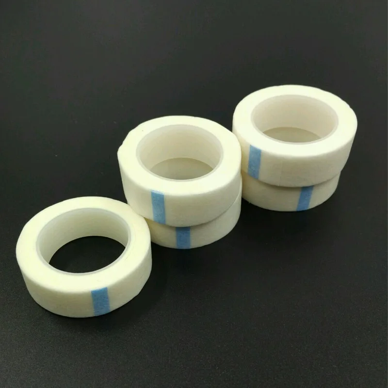 

Factory wholesale Eyelash Extension Lash Non-woven Paper Tape Glue Adhesive Sensitive Makeup Tape Customized Label, White