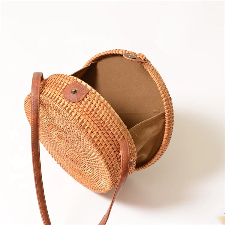 
Bali Island Hand Woven Bag Round Butterfly buckle Rattan Straw Bag Satchel Wind Bohemia Mini Beach Circle Bag Multi Colors 