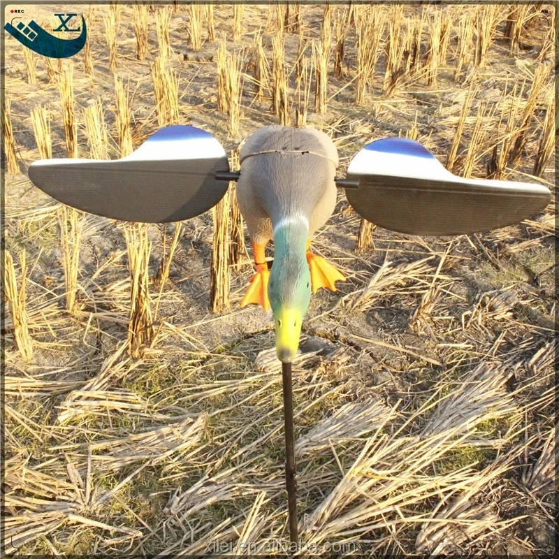 

2017 Xilei Wholesale Outdoor Russian Factory Directly Sell Dc 6V Remote Control Duck Mallard Duck Decoys Spinning Wings